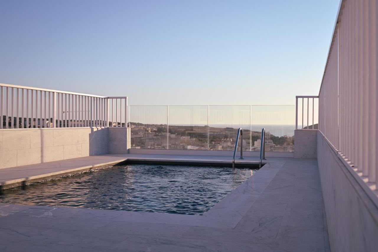 ויקטוריה Anici Crt Penthouse 4 - With Private Rooftop Pool מראה חיצוני תמונה